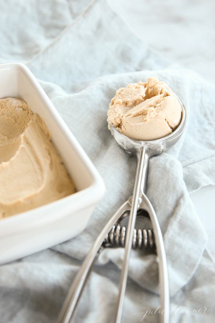 Easy No-Churn Peanut Butter Ice Cream: 3-Ingredient Recipe